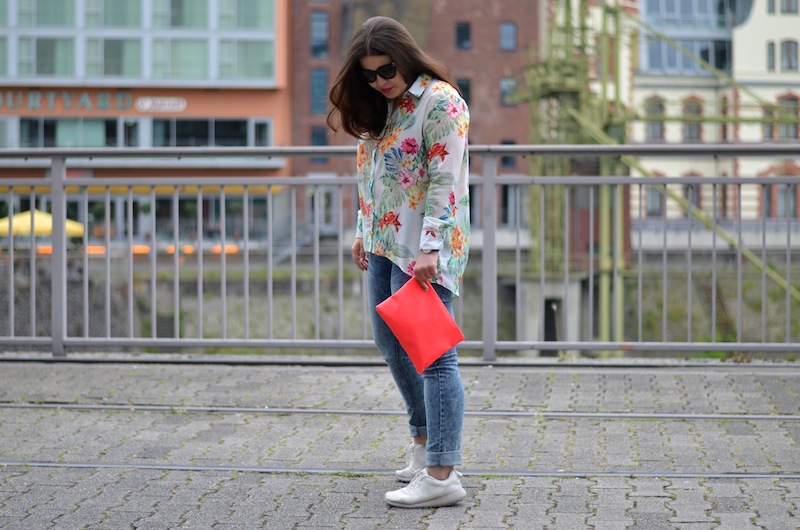 Be sure to wear some flowers – ein Look mit Blumenmuster