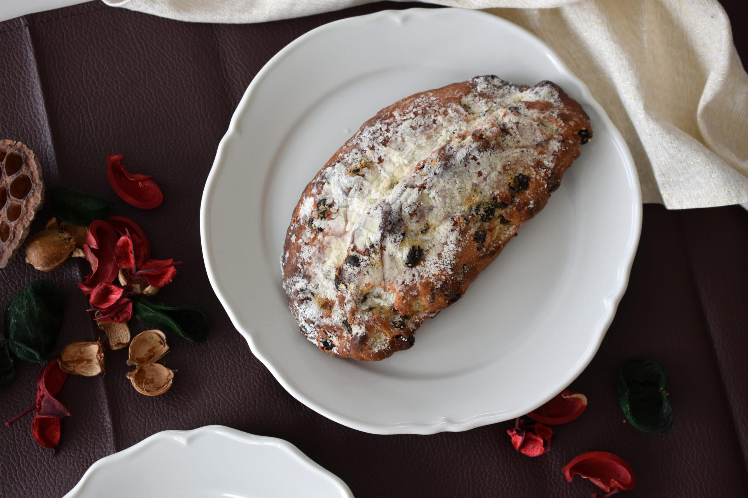 Christstollen selber backen - Omas traditionelles und gelingsicheres Rezept