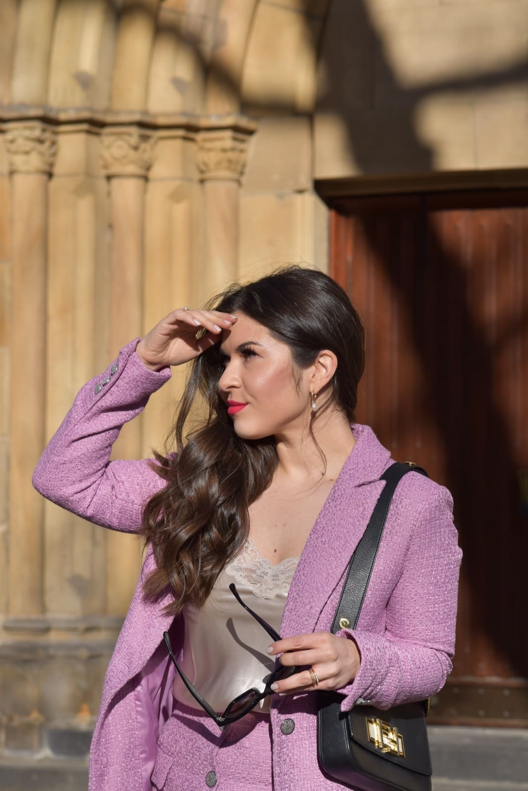 Zwischen den Jahren – Ein pinkes Au-revoir aus Tweed & Seide