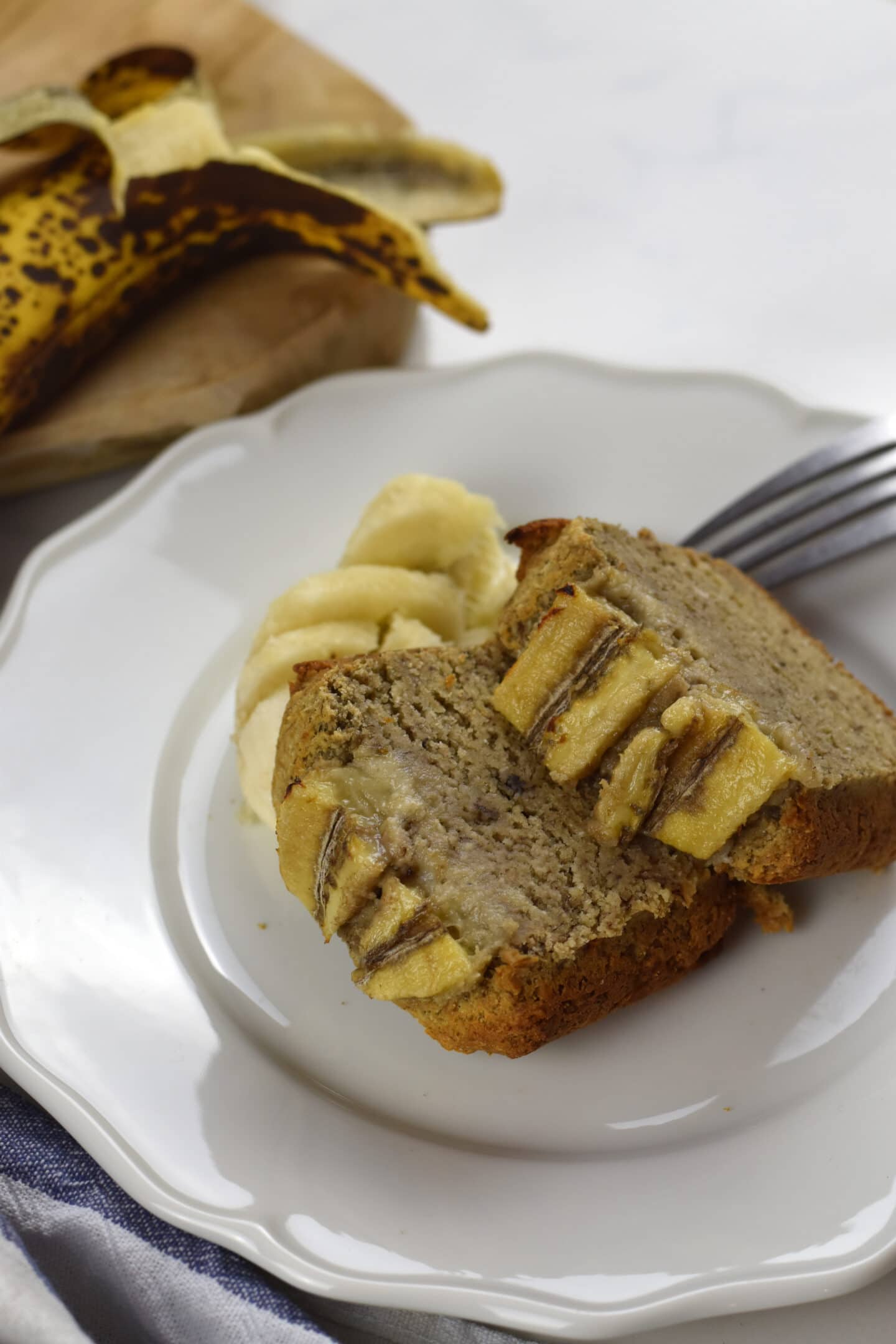 Veganes Banana Bread - gesunder Kuchen ohne zugesetzten Zucker!