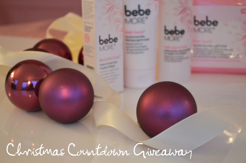 Christmas Countdown Giveaway!