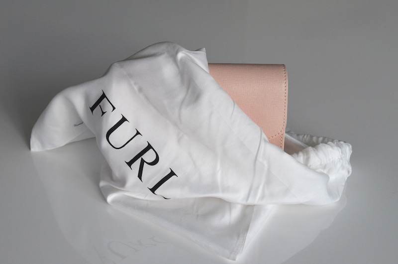 furla metropolis in powder
