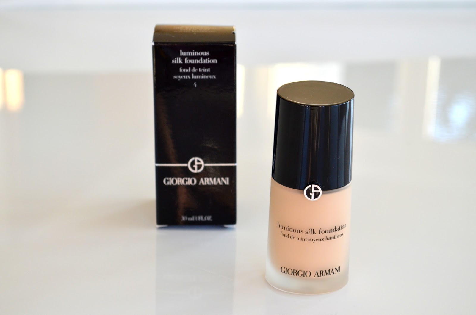 giorgio armani luminous silk foundation