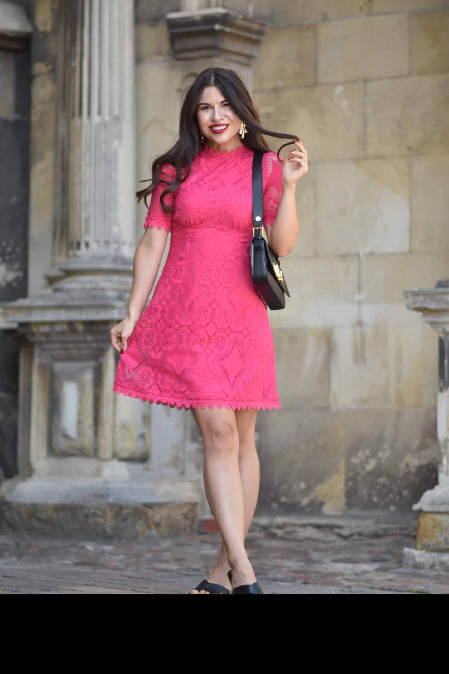 Eleganter Look in Pink - das Cocktailkleid aus Baumwolle