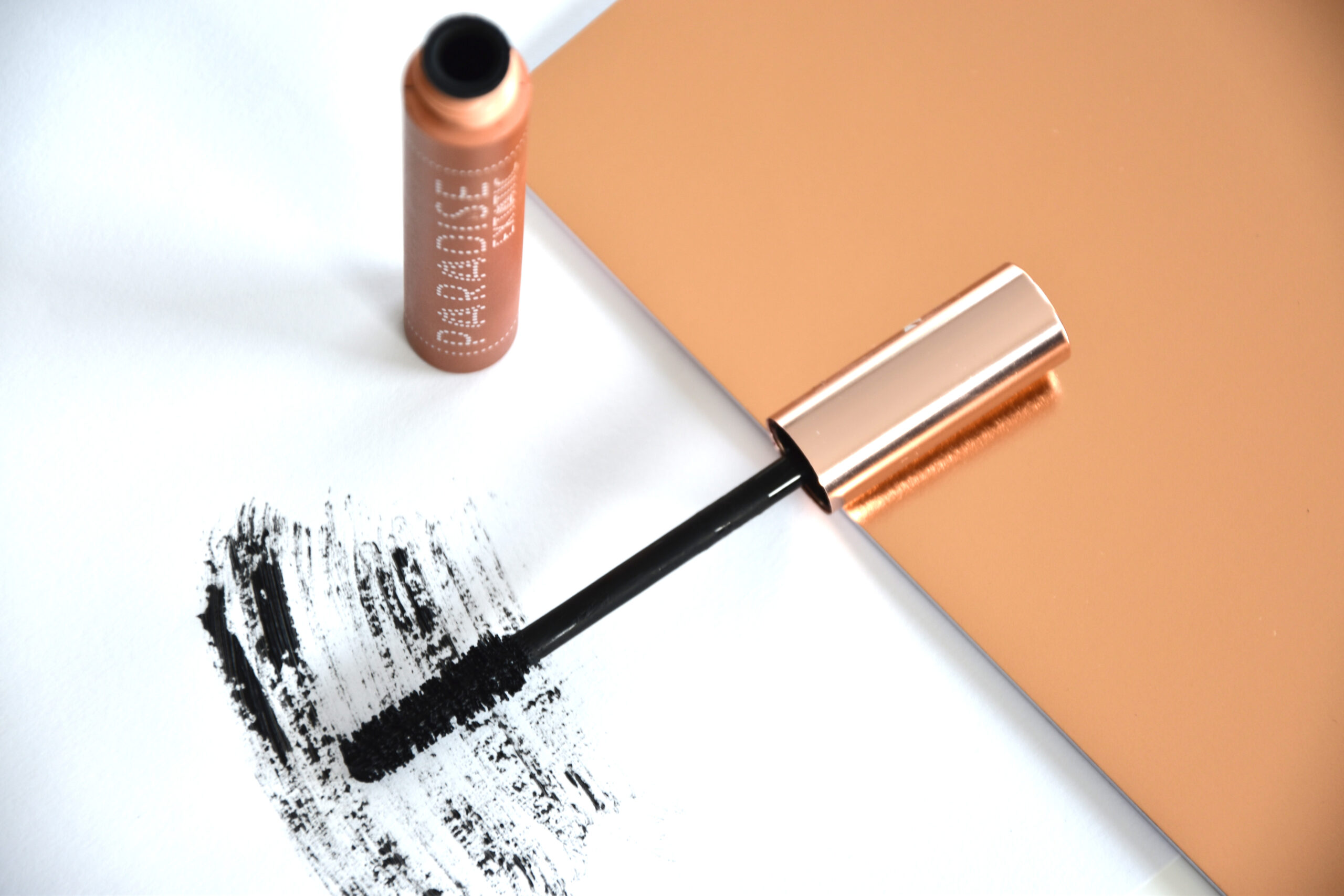 L'Oréal Paris Paradise Extatic Volumen Mascara Erfahrung & Swatch