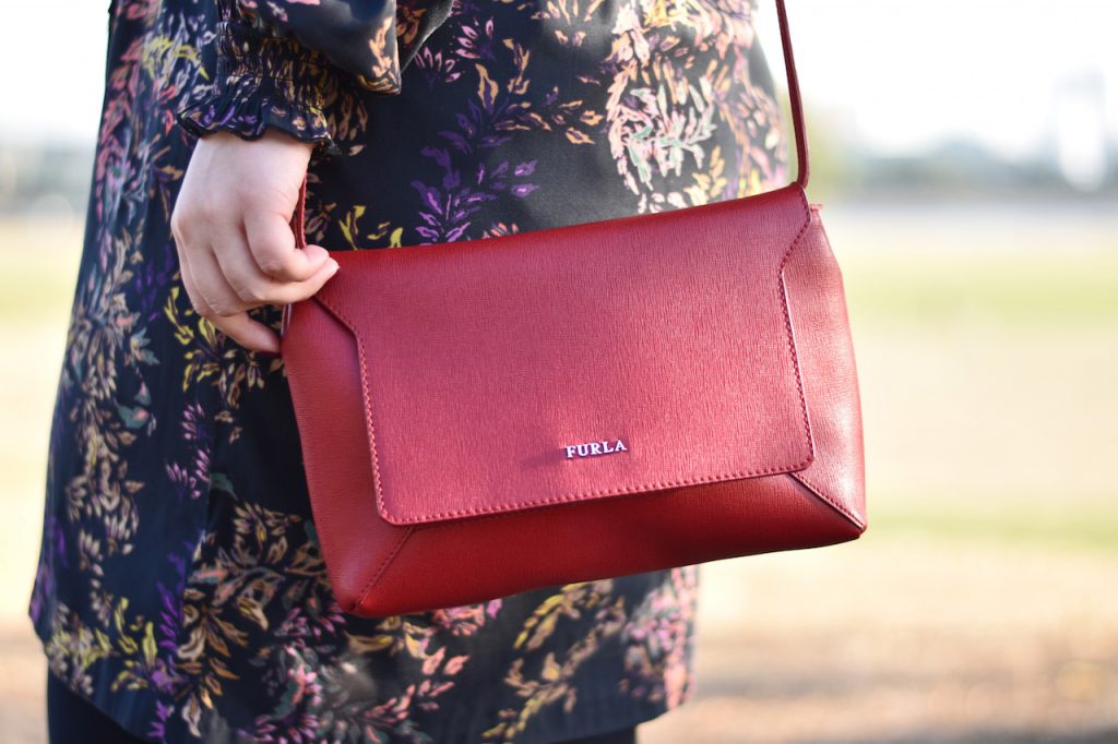 rote-furla-handtasche