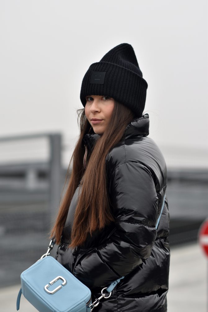 Streetstyle im Winter mit Puffer Jacket Dr. Martens the Softshot