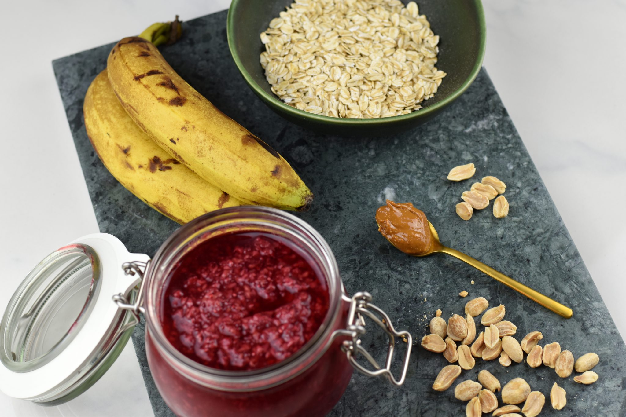 Peanut Butter and Jelly Bowl von Pamela Reif inspiriert